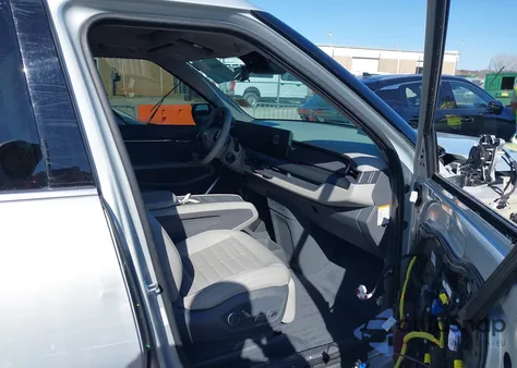 2024 Kia Ev9 Land z USA, uszkodzony, nr VIN KNDADFS54R6038930